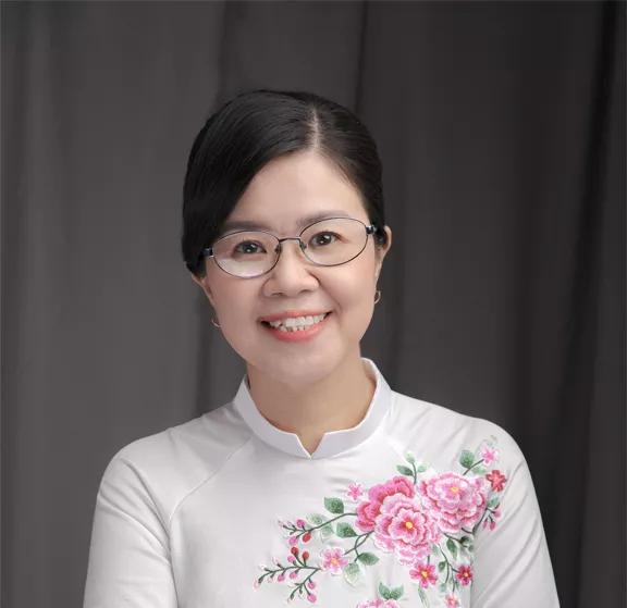 Ms. Hoang Thi Tam Uyen
